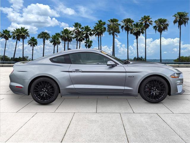 Photo of 2022 ICONIC SILVER METALLIC Ford Mustang