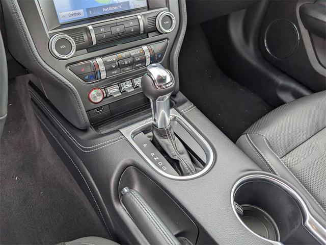 Photo of 2022 ICONIC SILVER METALLIC Ford Mustang