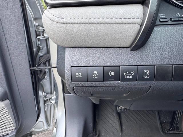 Photo of 2021 Celestial Silver Metallic Toyota Camry