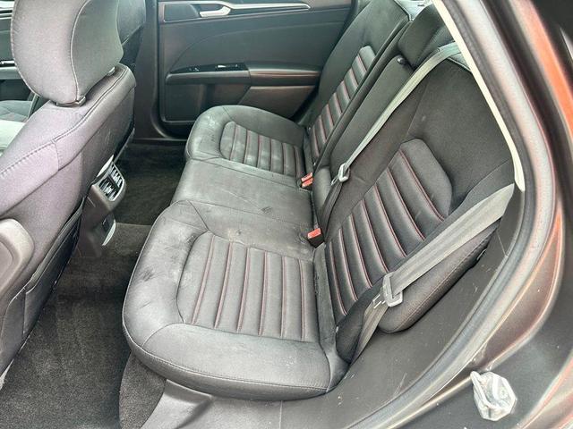 Photo of 2015 Magnetic Ford Fusion