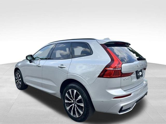 Photo of 2025 Silver Volvo XC60