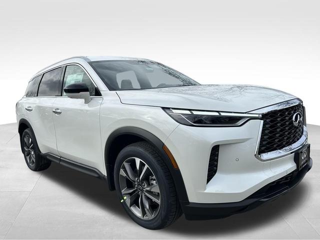 Photo of 2025 Majestic White INFINITI QX60