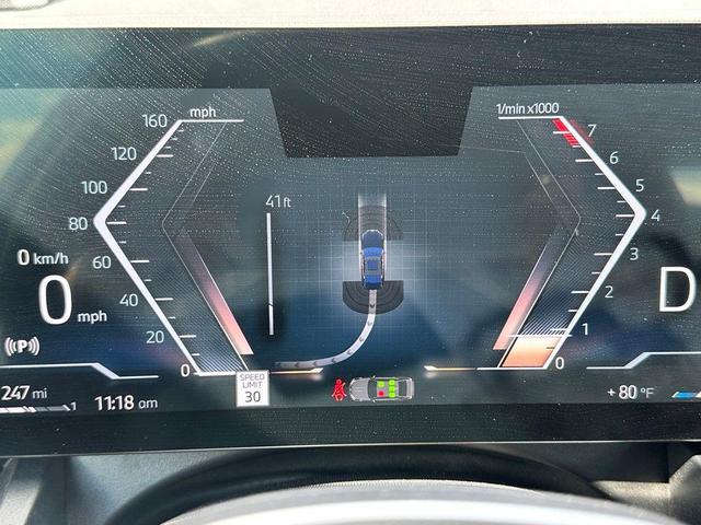 Photo of 2024 Black Sapphire Metallic BMW 530