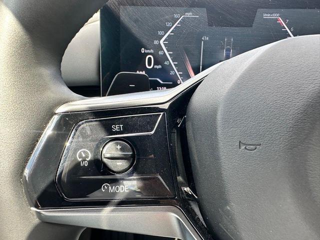 Photo of 2024 Black Sapphire Metallic BMW 530