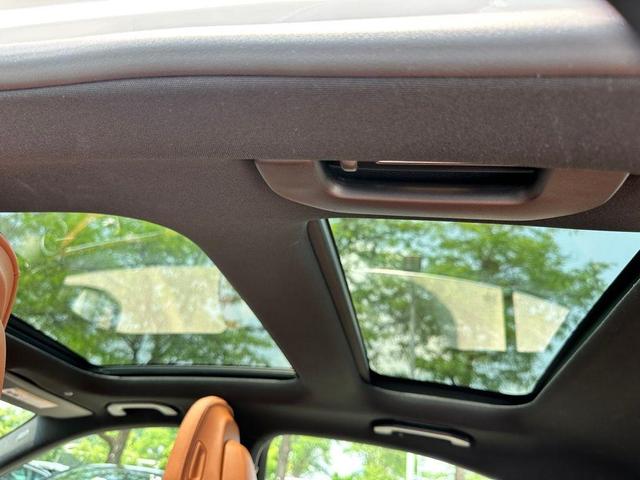 Photo of 2025 Polar White Mercedes-Benz C-Class