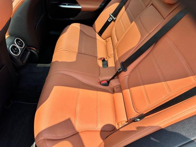 Photo of 2025 Polar White Mercedes-Benz C-Class