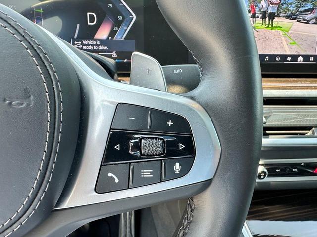 Photo of 2025 Carbon Black Metallic BMW X6