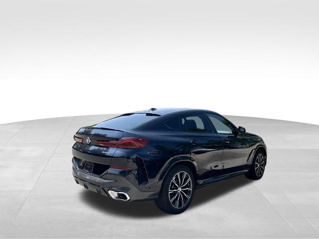 Photo of 2025 Carbon Black Metallic BMW X6