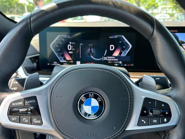 Photo of 2025 Carbon Black Metallic BMW X6