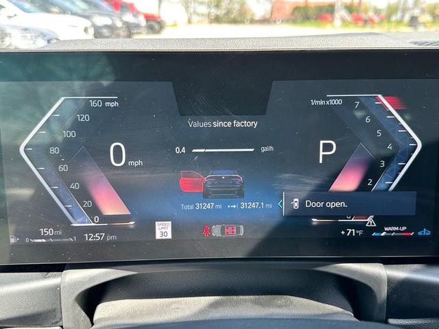 Photo of 2024 Jet Black BMW 430