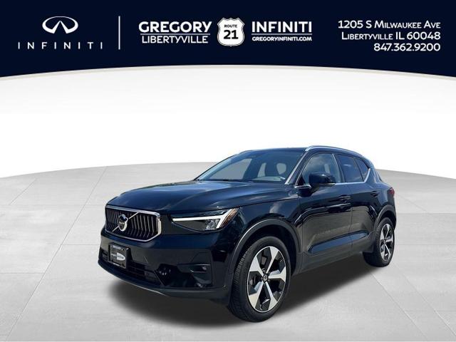 2025 Volvo XC40