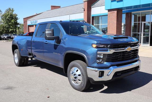 Photo of 2026 Lakeshore Blue Metallic Chevrolet Silverado 3500