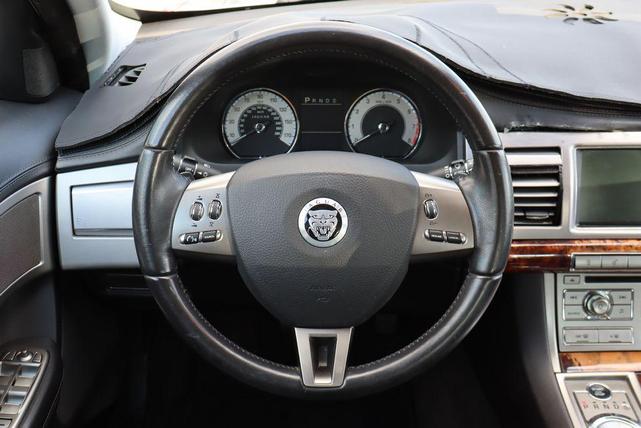 Photo of 2009 Frost Blue Jaguar XF