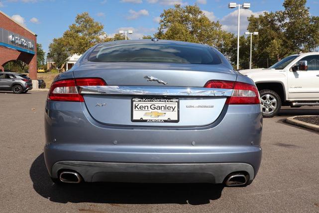 Photo of 2009 Frost Blue Jaguar XF