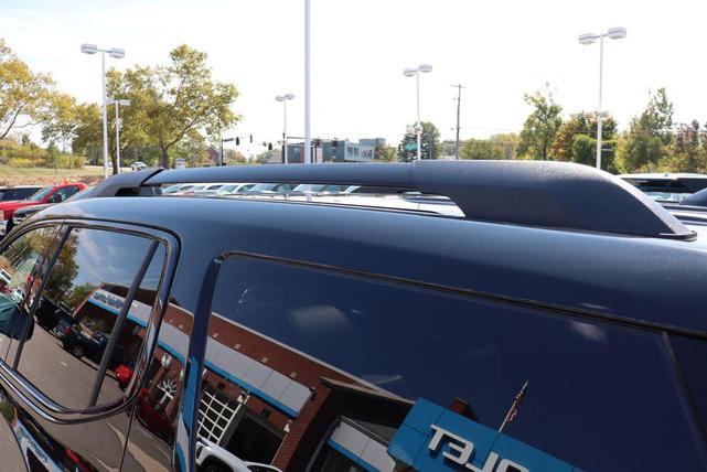 Photo of 2021 Ebony Twilight Metallic GMC Acadia
