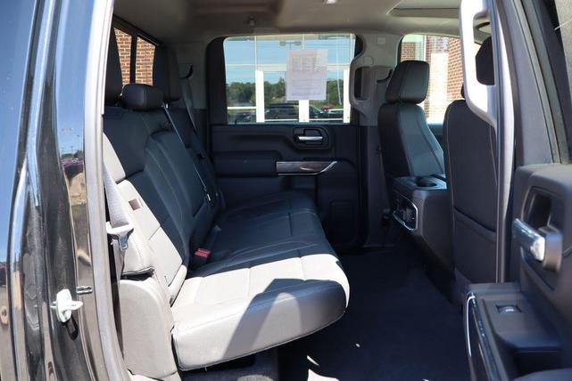 Photo of 2021 Black Chevrolet Silverado 2500
