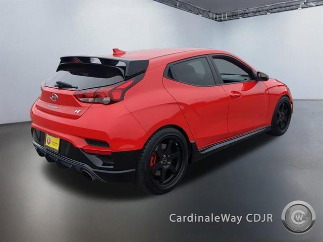 Photo of 2019 Racing Red Hyundai Veloster