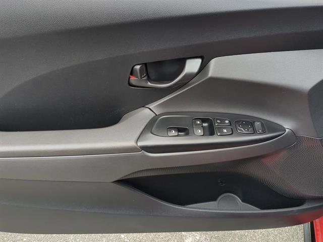 Photo of 2019 Racing Red Hyundai Veloster