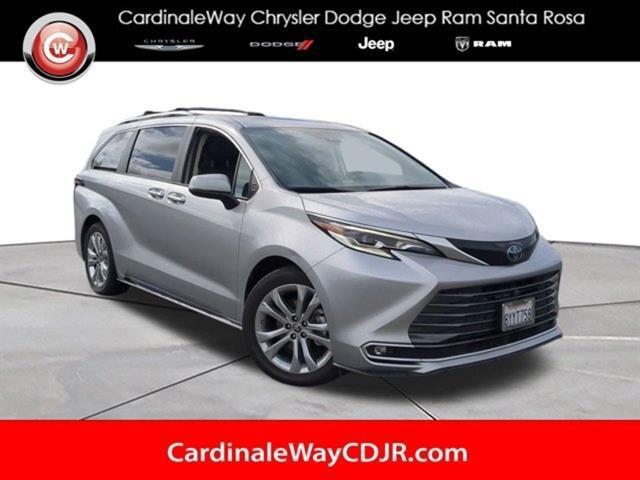 2022 Toyota Sienna