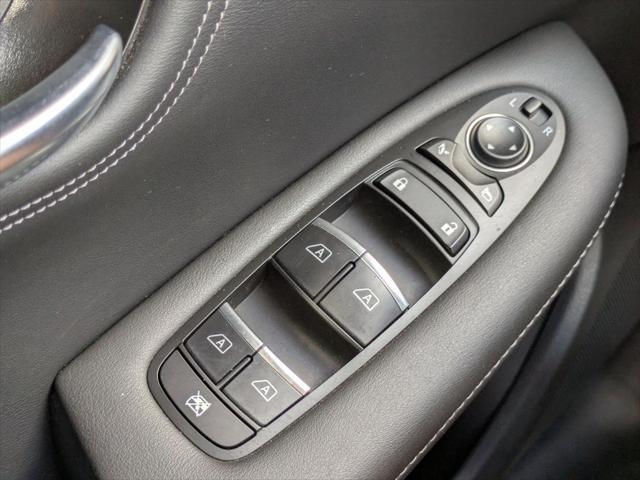 Photo of 2023 Graphite Shadow INFINITI QX55