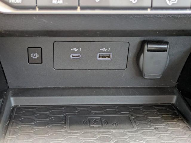 Photo of 2023 Deep Blue Pearl Nissan Altima