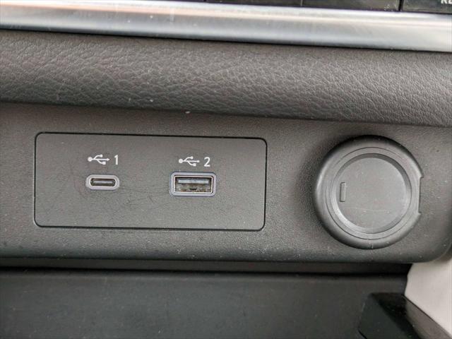 Photo of 2023 Super Black Nissan Rogue