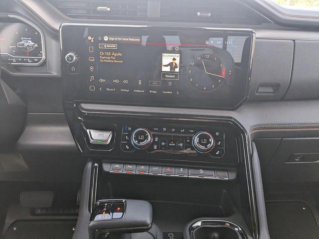 Photo of 2023 Summit White GMC Sierra 1500