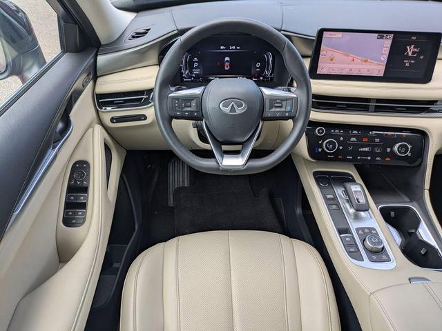 Photo of 2024 Deep Bordeaux INFINITI QX60
