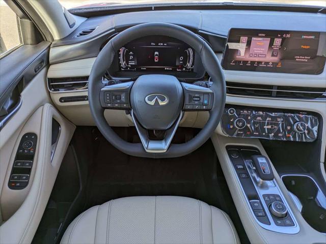 Photo of 2025 Majestic White INFINITI QX60