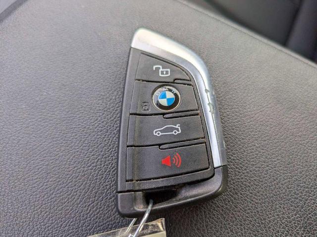 Photo of 2021 Black Sapphire Metallic BMW 430