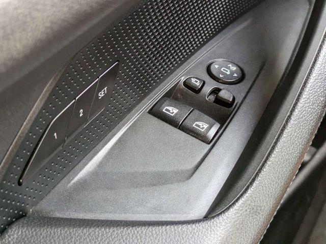 Photo of 2021 Black Sapphire Metallic BMW 430