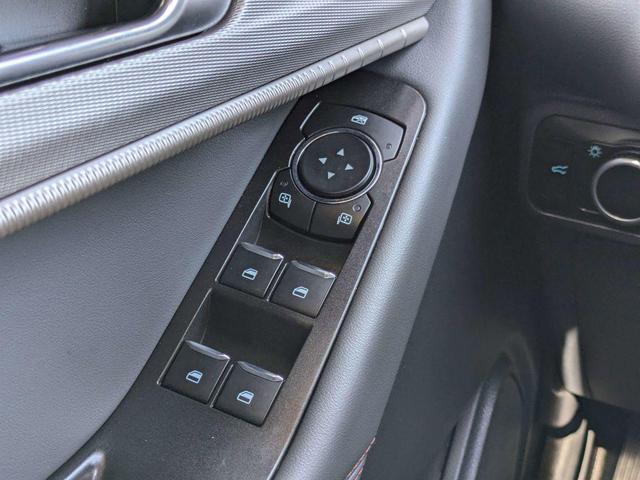 Photo of 2025 Black Metallic Ford Explorer