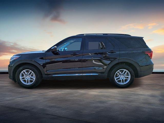 Photo of 2025 Black Metallic Ford Explorer