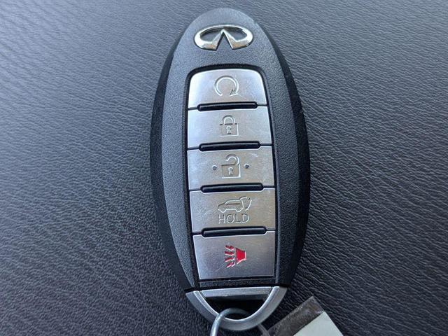 Photo of 2024 Anthracite Gray INFINITI QX80