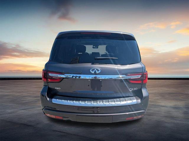 Photo of 2024 Anthracite Gray INFINITI QX80