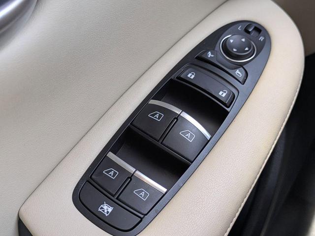 Photo of 2022 Hermosa Blue INFINITI QX50