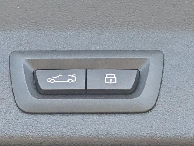 Photo of 2024 Skyscraper Gray Metallic BMW X3