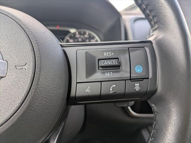 Photo of 2021 Brilliant Silver Metallic Nissan Rogue