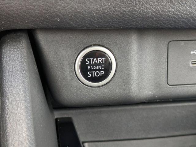 Photo of 2021 Brilliant Silver Metallic Nissan Rogue