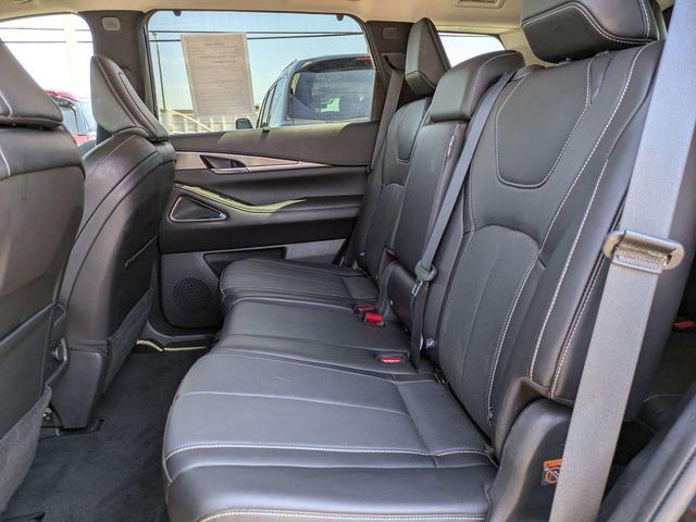 Photo of 2024 Mineral Black INFINITI QX60