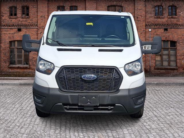 Photo of 2022 OXFORD WHITE Ford Transit-250