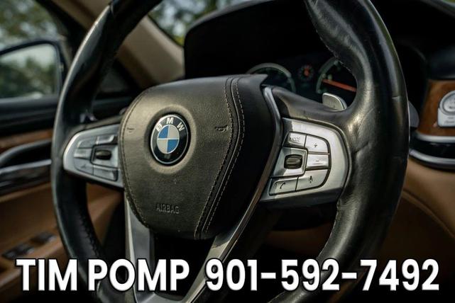 Photo of 2019 Imperial Blue Metallic BMW 750