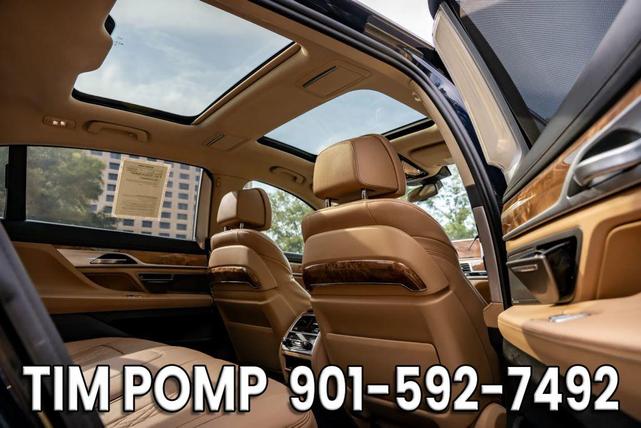 Photo of 2019 Imperial Blue Metallic BMW 750