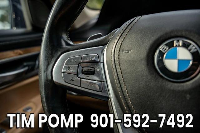 Photo of 2019 Imperial Blue Metallic BMW 750