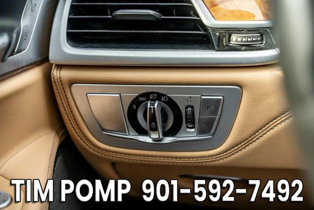 Photo of 2019 Imperial Blue Metallic BMW 750