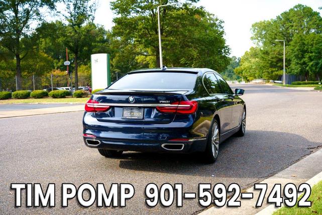 Photo of 2019 Imperial Blue Metallic BMW 750