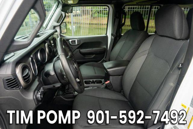 Photo of 2019 Bright White Clearcoat Jeep Wrangler Unlimited