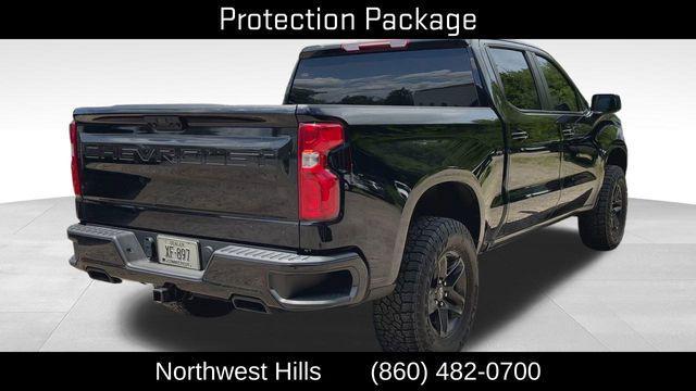 Photo of 2023 Black Chevrolet Silverado 1500