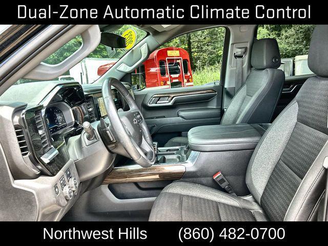 Photo of 2023 Black Chevrolet Silverado 1500