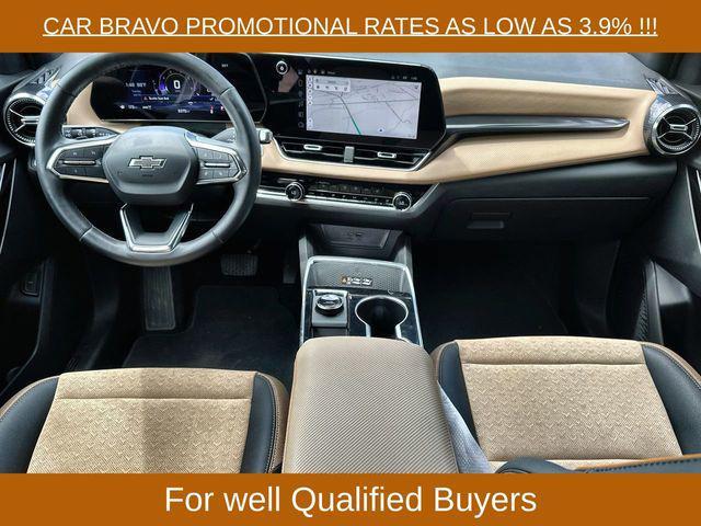 Photo of 2025 Cacti Green Chevrolet Equinox